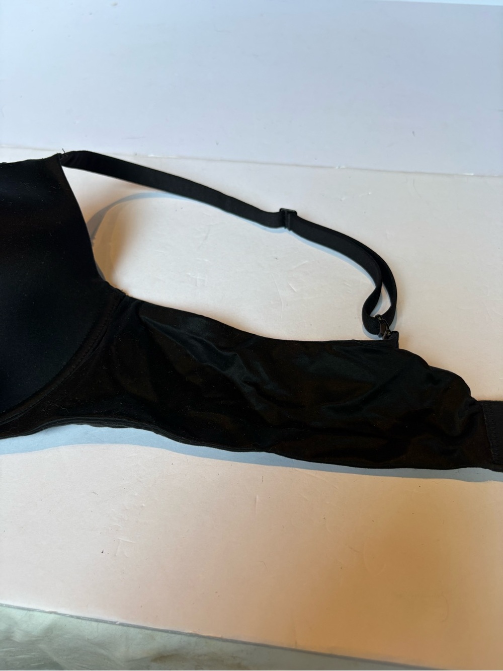Victoria's Secret Body by Victoria Black Lined demi Bra UW padded Size 38B - Picture 5 of 8